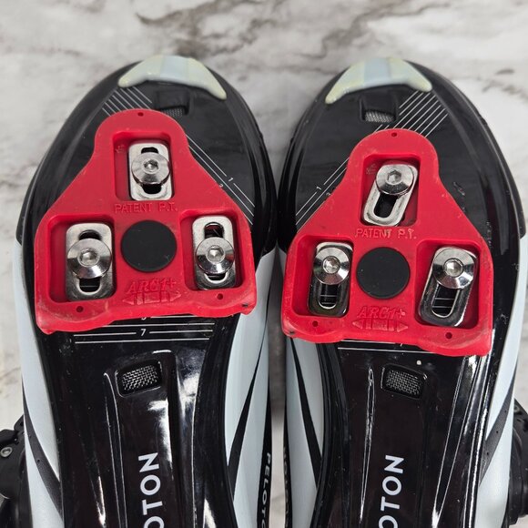 Peloton Women's Indoor Cycling Shoes 7 - Picture 6 of 6